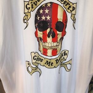 Lularoe GIVE ME LIBERTY GIVE ME DEATH Devin Adult XL White V Neck Shirt NEW!